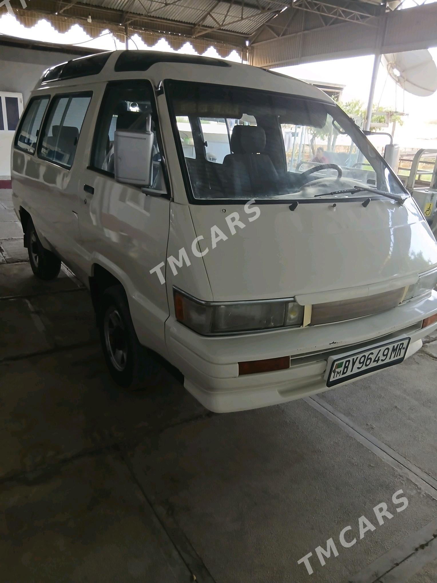 Toyota Hiace 1989 - 40 000 TMT - Murgap - img 3