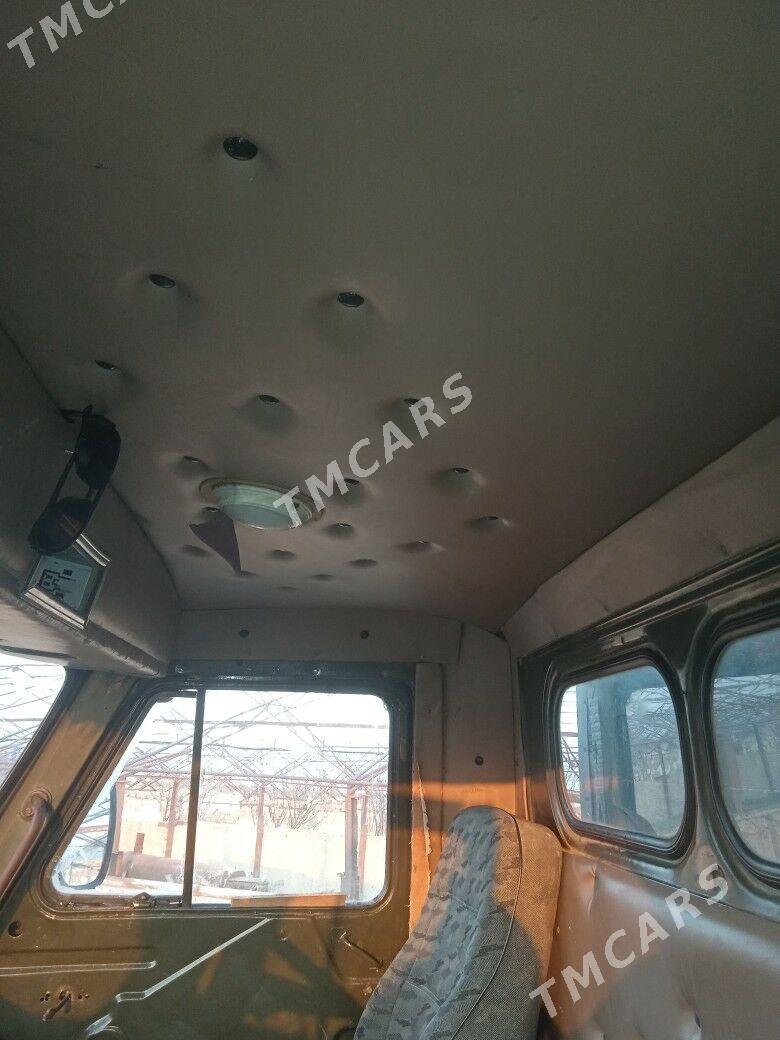 UAZ 2206 1986 - 40 000 TMT - Фарап - img 1