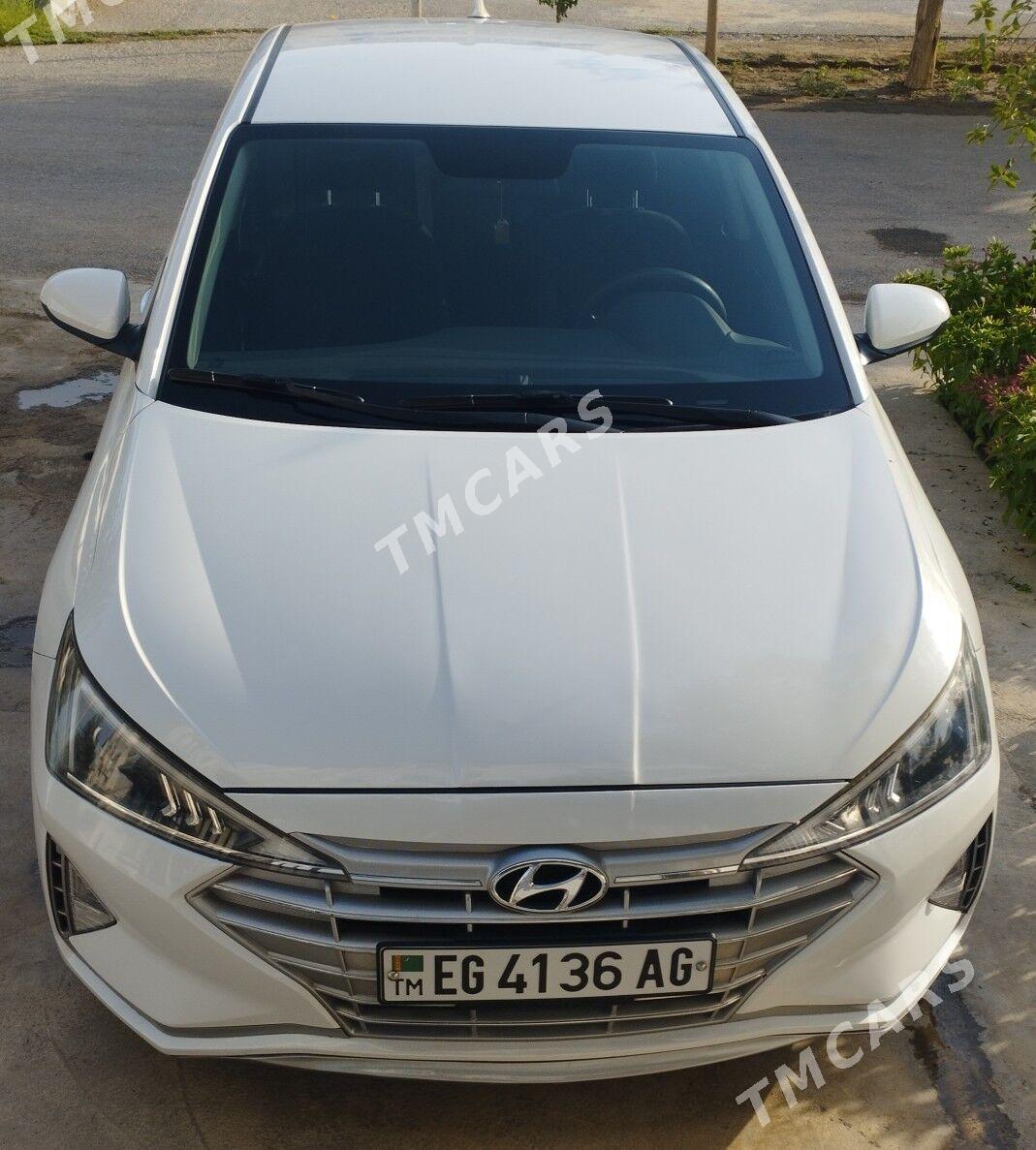 Hyundai Elantra 2019 - 212 000 TMT - Aşgabat - img 3