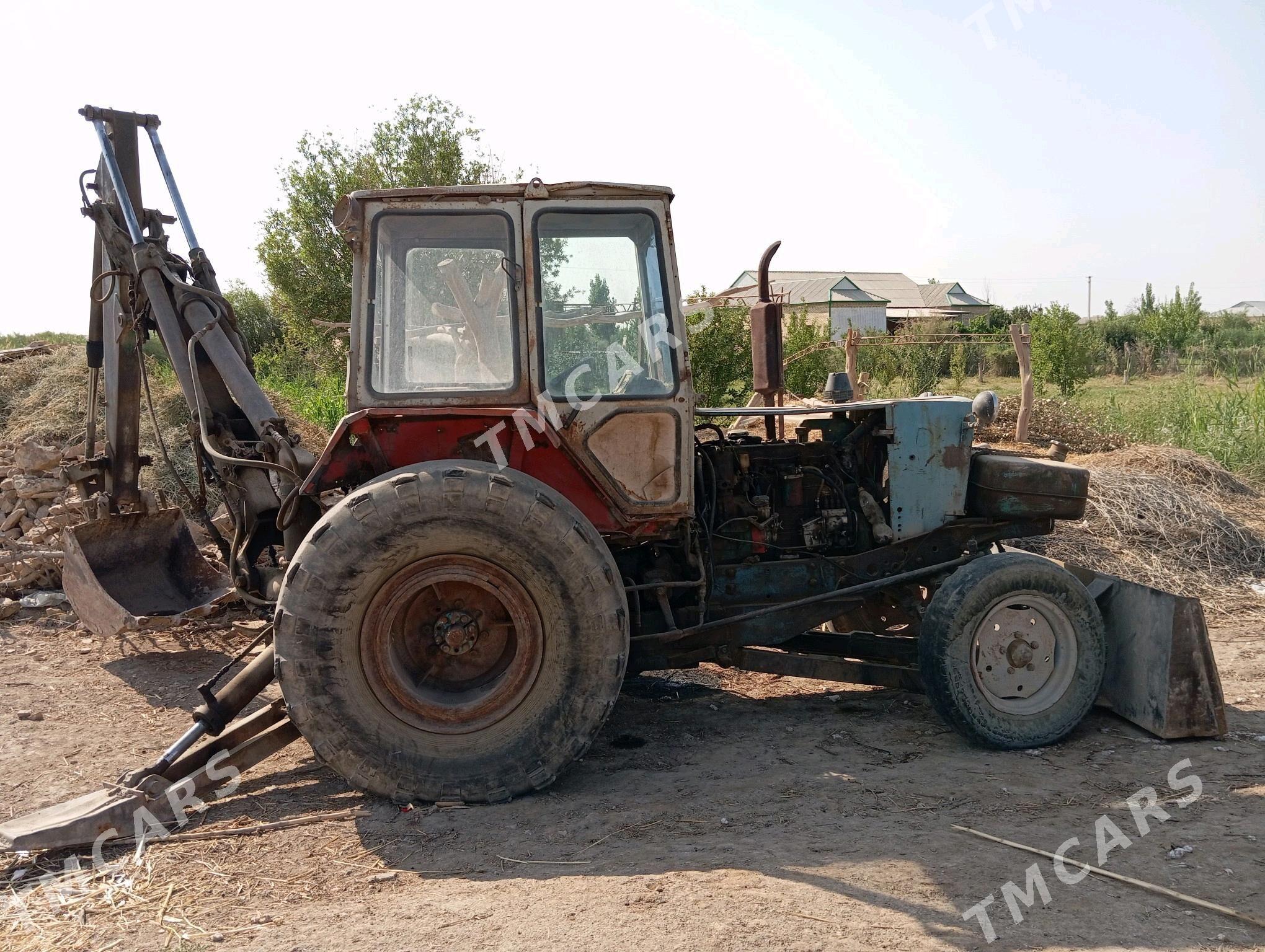 MTZ 82 1984 - 40 000 TMT - Дарганата - img 4