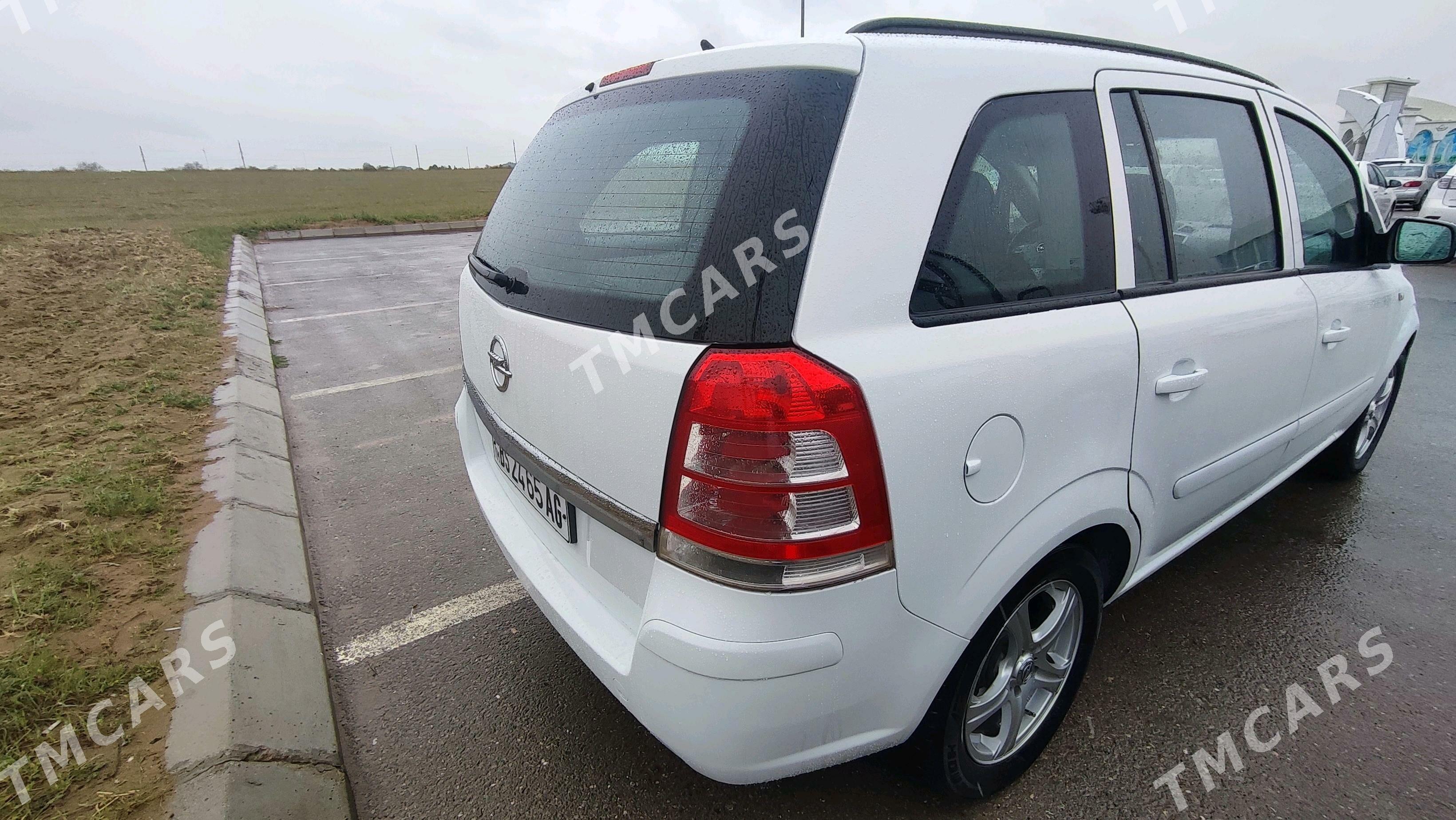 Opel Zafira 2014 - 145 000 TMT - Büzmeýin - img 5
