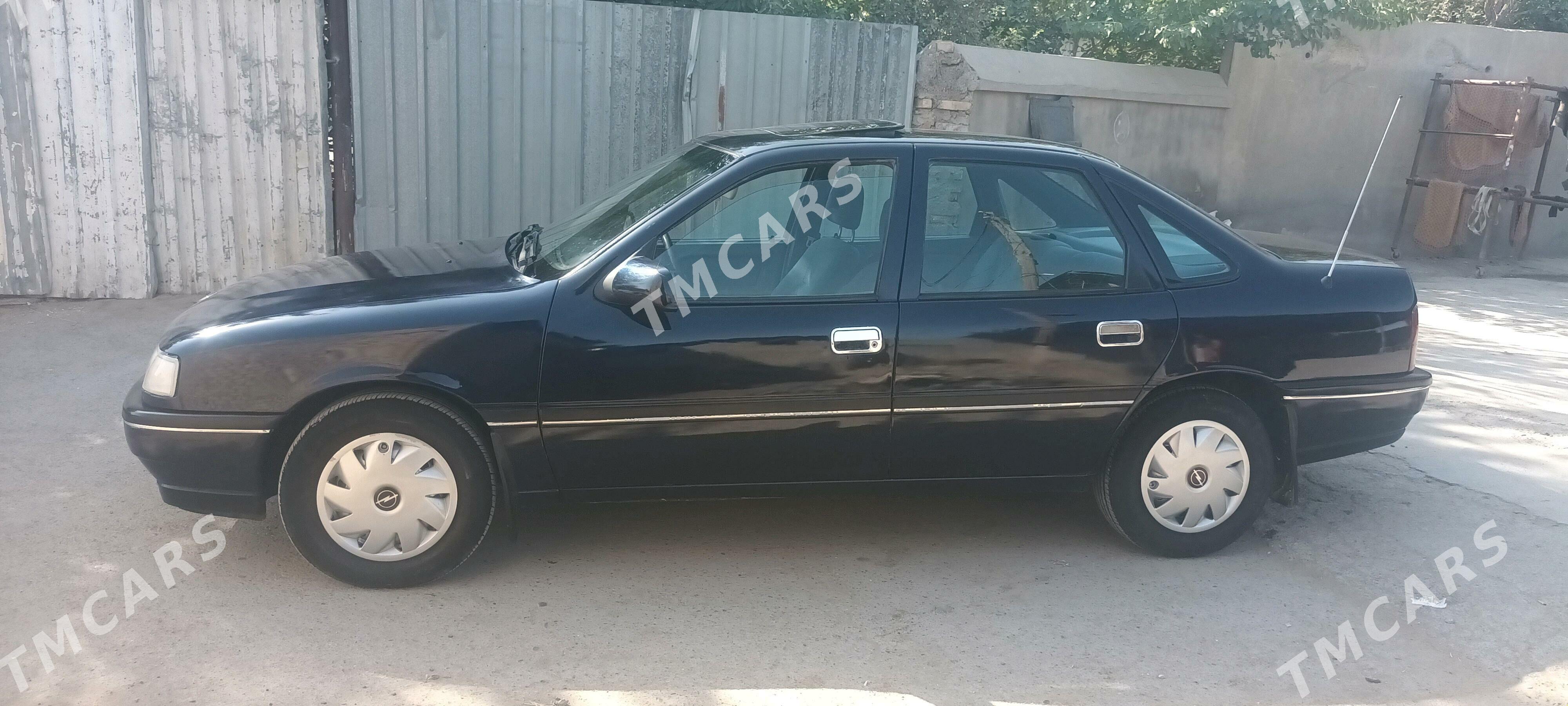 Opel Vectra 1992 - 35 000 TMT - Mary - img 5