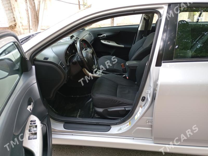 Toyota Corolla 2013 - 170 000 TMT - Мары - img 3