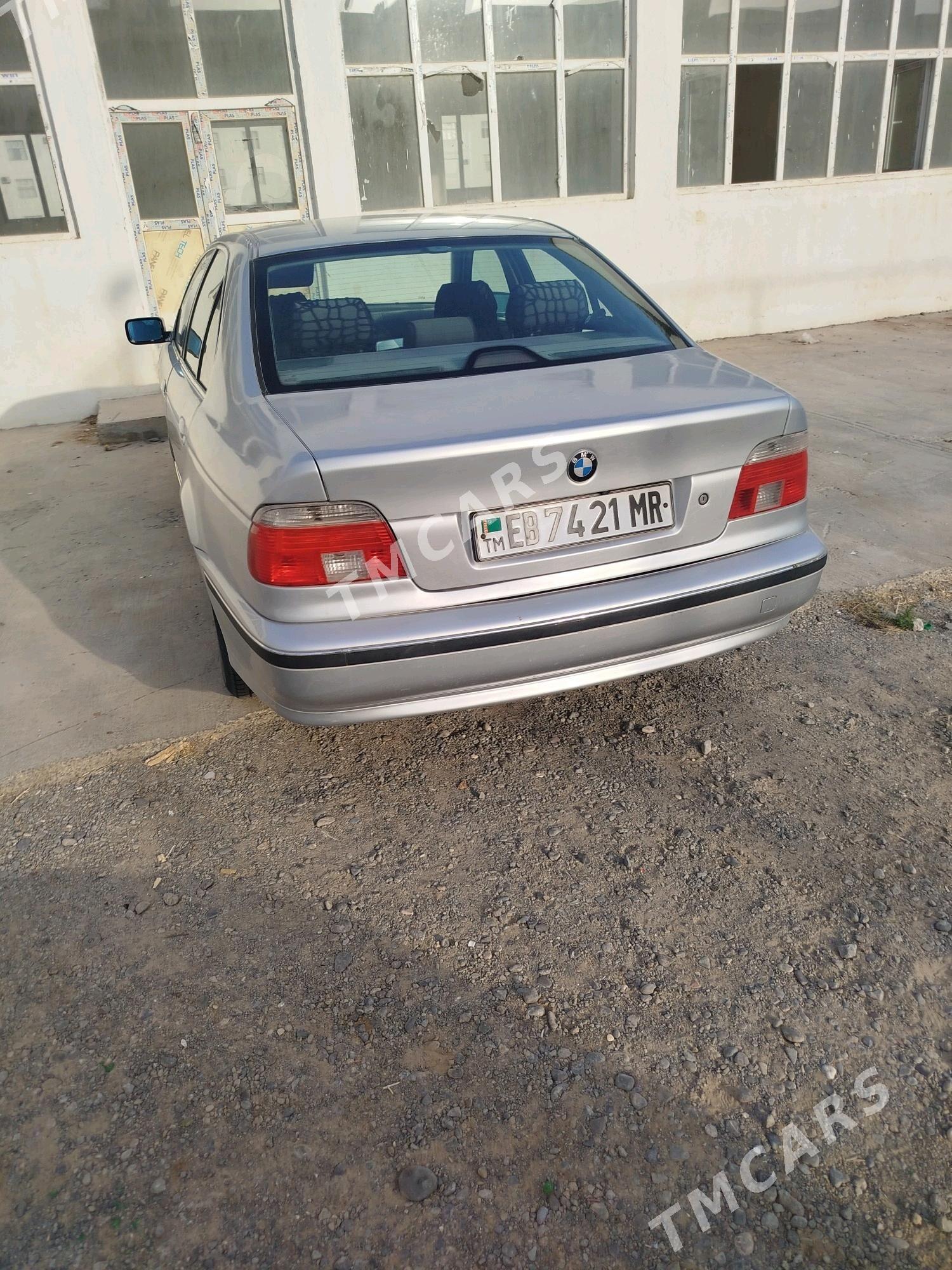 BMW 528 1997 - 69 000 TMT - Mary - img 1
