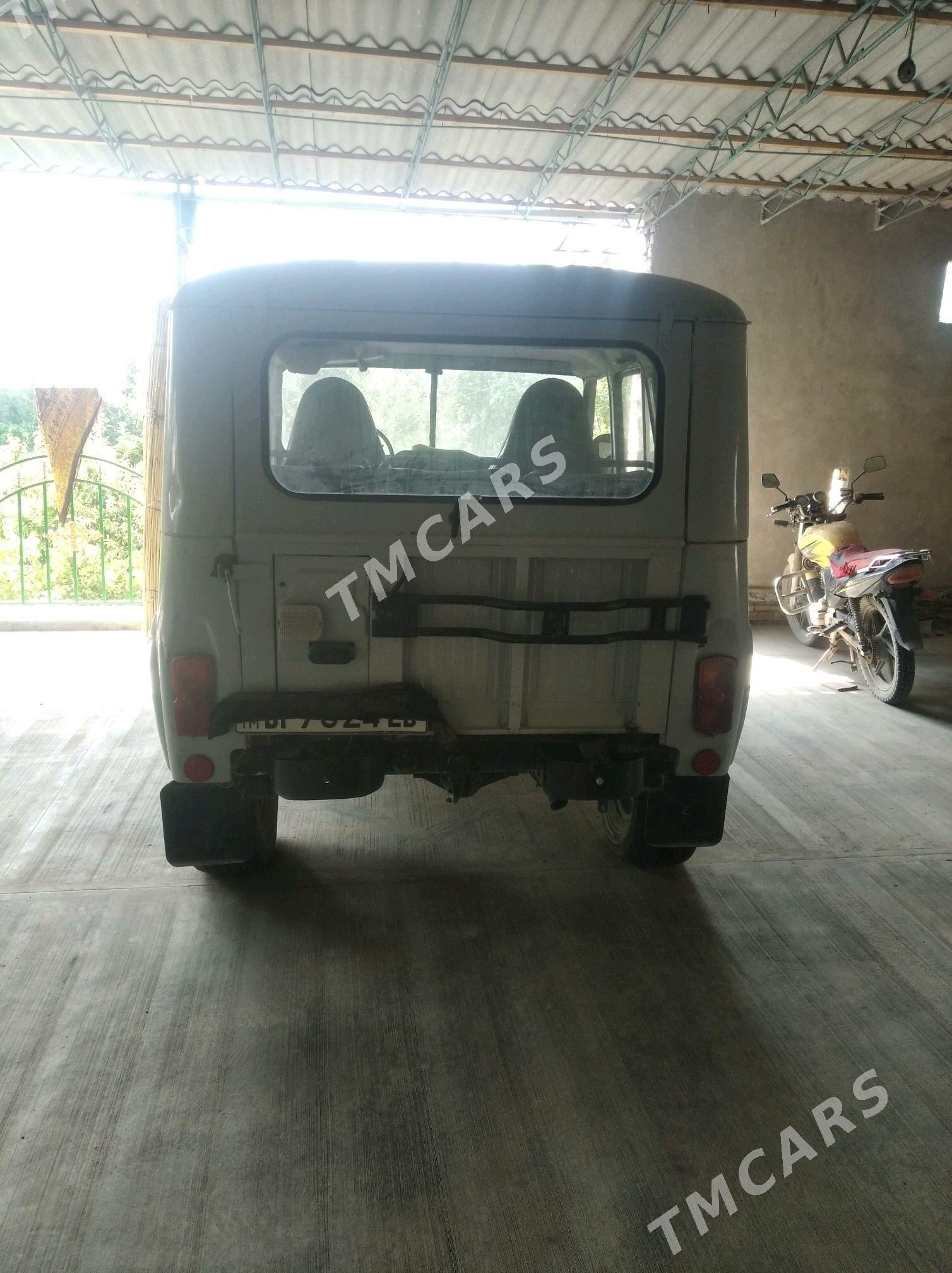 UAZ 469 2002 - 28 000 TMT - Halaç - img 1
