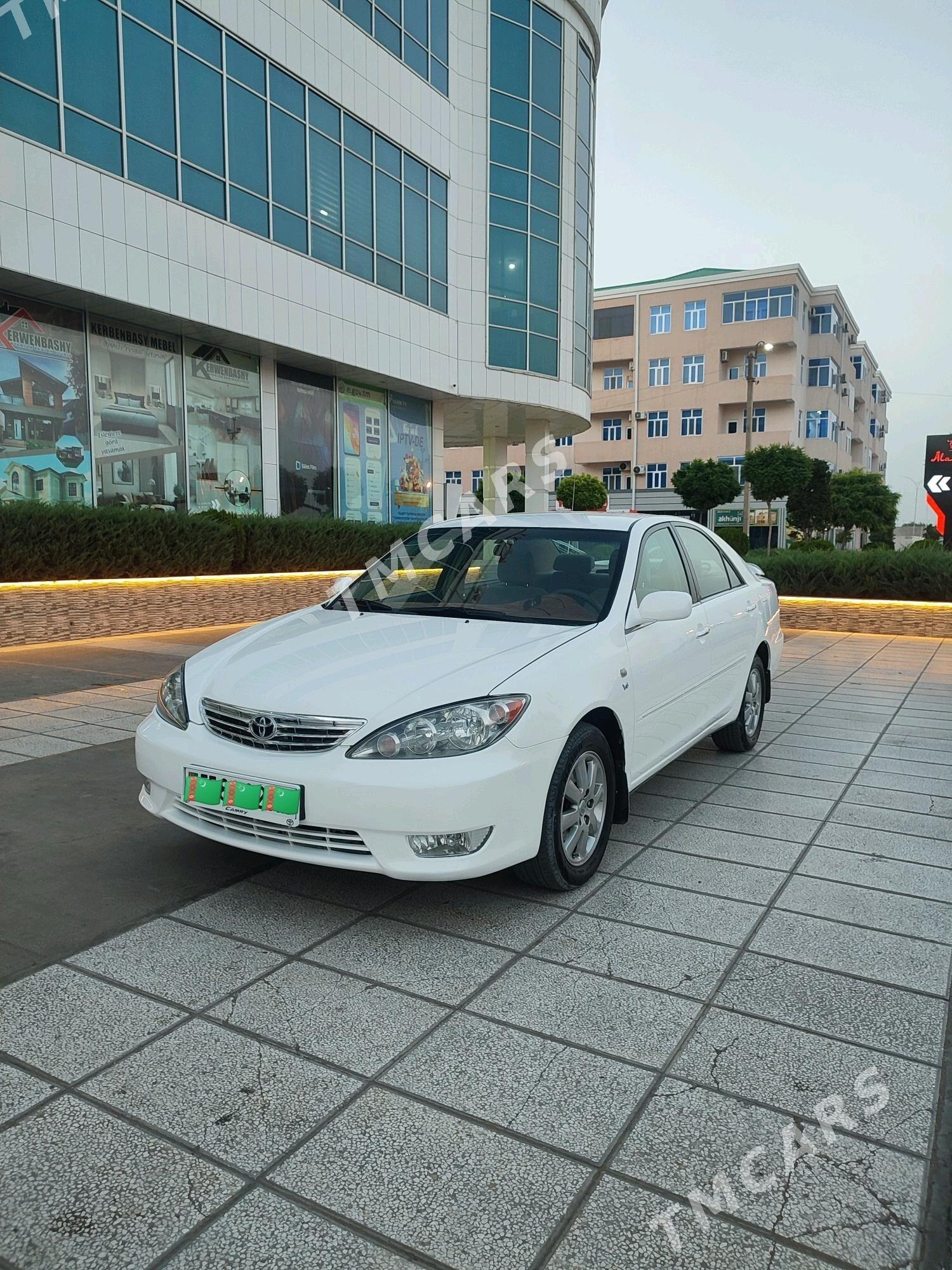 Toyota Camry 2003 - 138 000 TMT - Мары - img 1