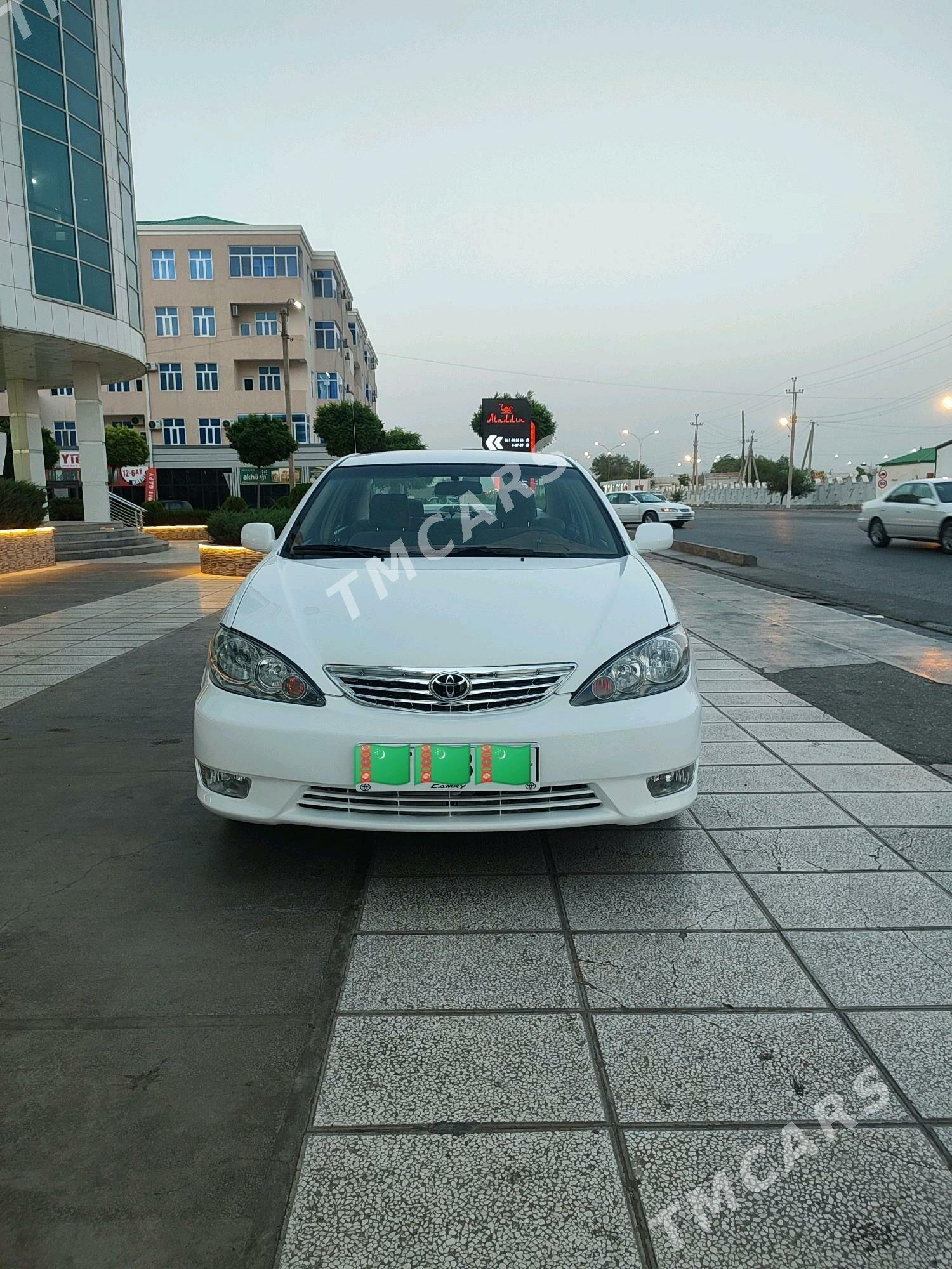 Toyota Camry 2003 - 138 000 TMT - Мары - img 2