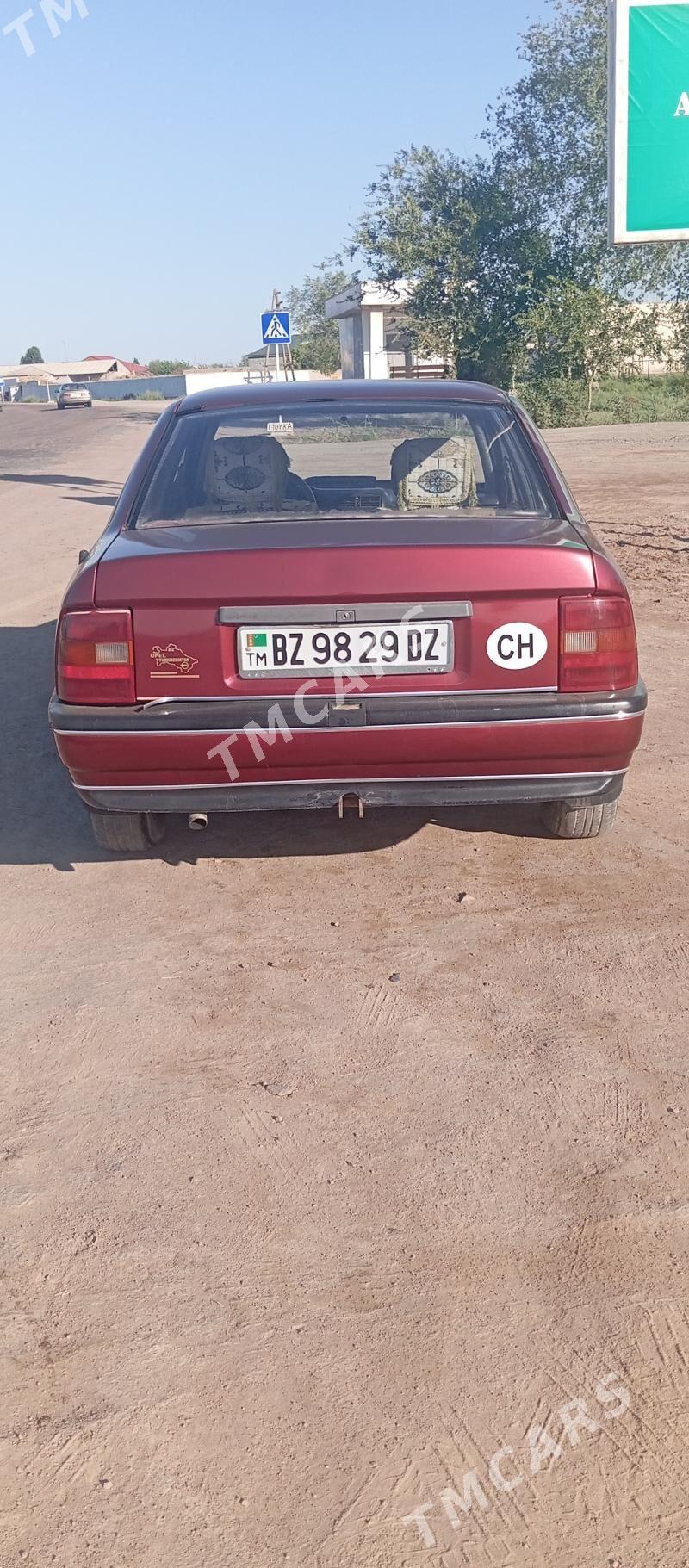 Opel Vectra 1991 - 28 000 TMT - Gurbansoltan Eje - img 2