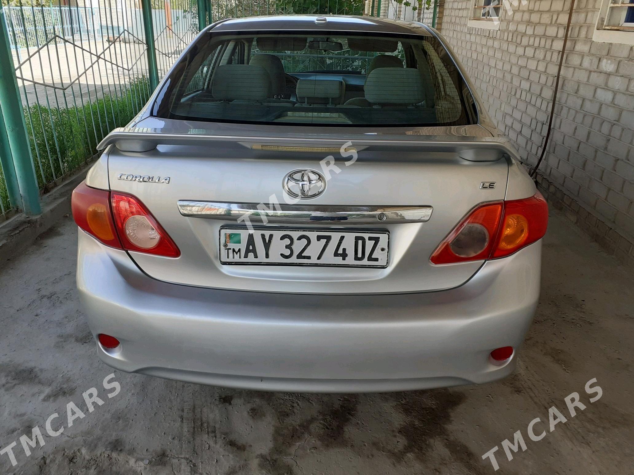Toyota Corolla 2010 - 138 000 TMT - Дашогуз - img 5