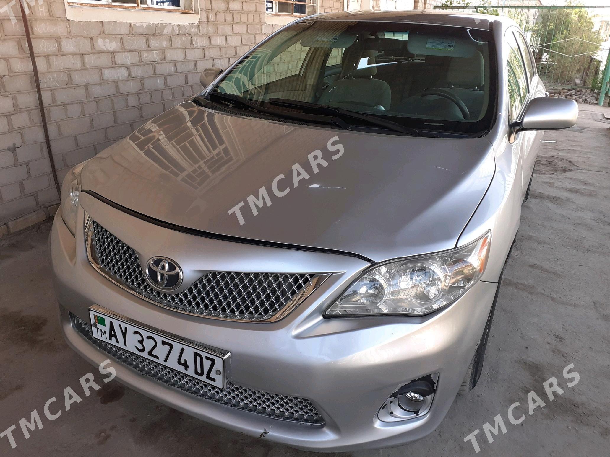 Toyota Corolla 2010 - 138 000 TMT - Дашогуз - img 9