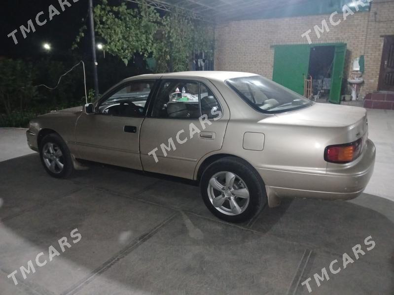 Toyota Camry 1993 - 70 000 TMT - Туркменабат - img 1
