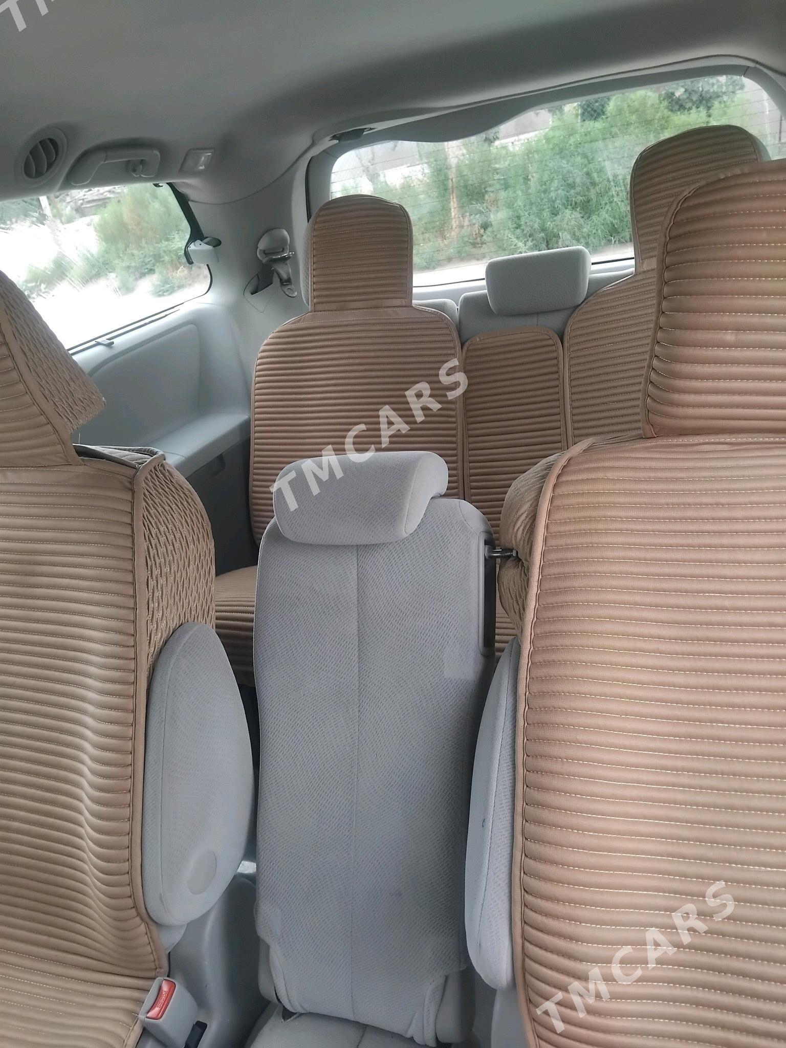 Toyota Sienna 2011 - 300 000 TMT - Ёлётен - img 5
