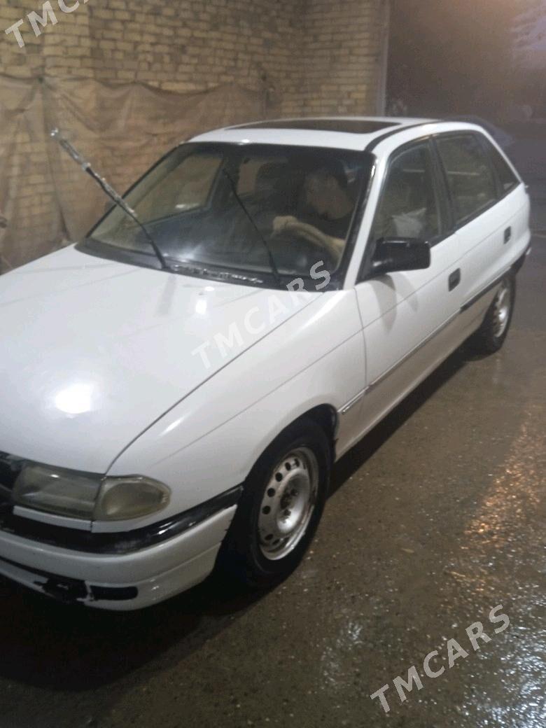 Opel Astra 1994 - 30 000 TMT - Köneürgenç - img 3