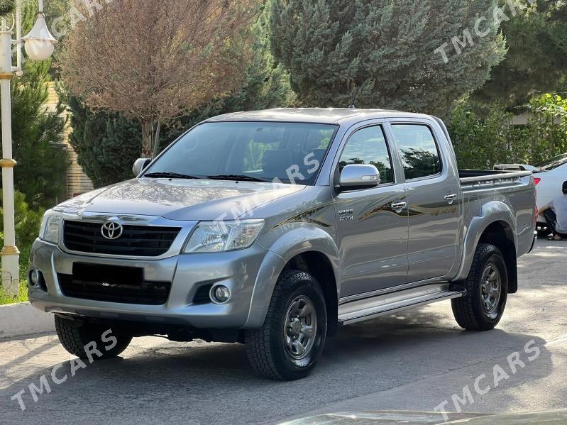 Toyota Hilux 2015 - 430 000 TMT - Ашхабад - img 2