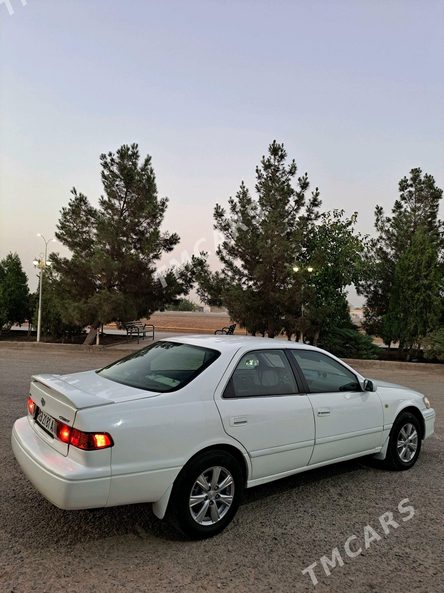 Toyota Camry 2000 - 114 000 TMT - Tejen - img 3