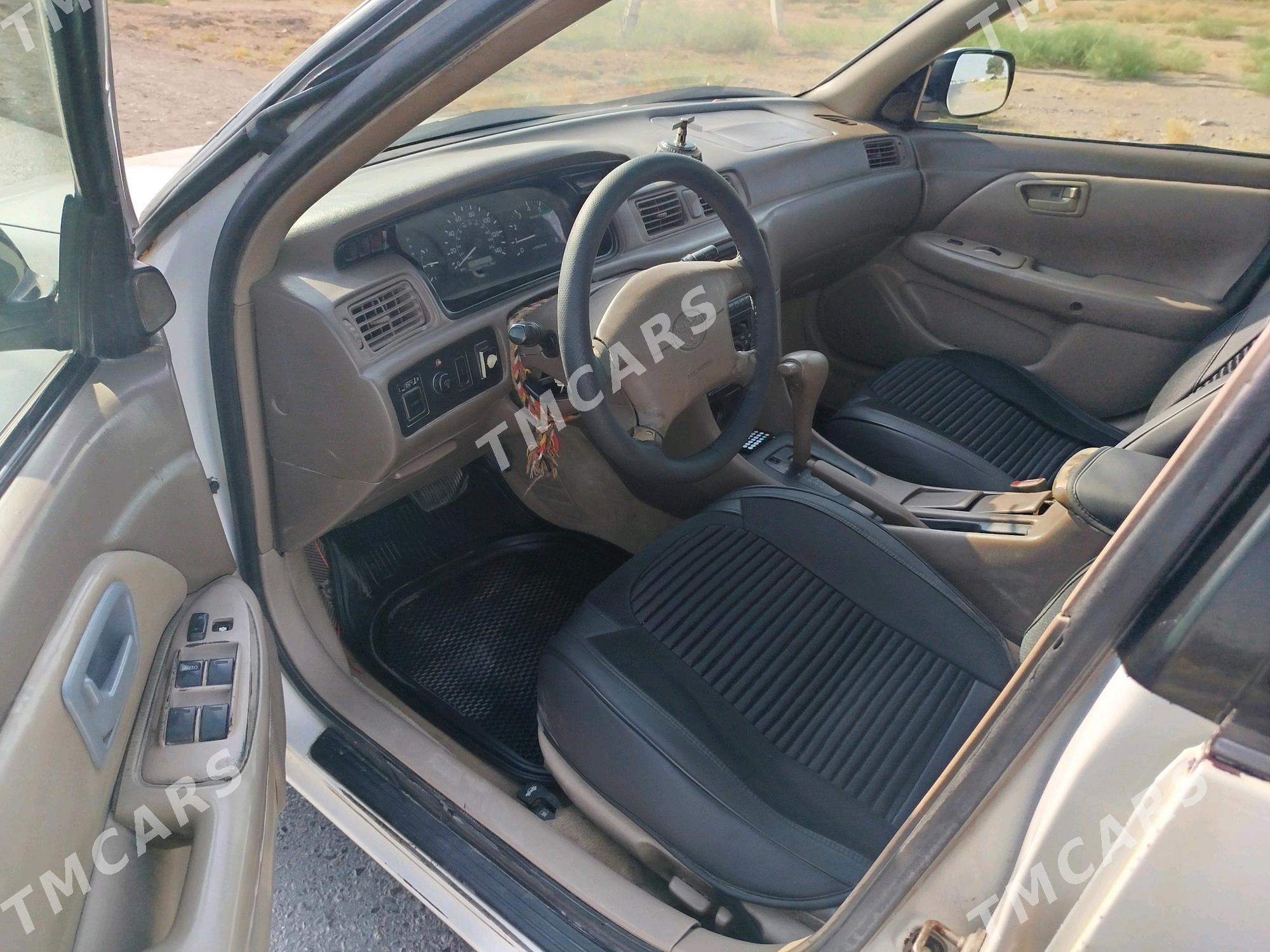 Toyota Camry 1999 - 93 000 TMT - Mary - img 1