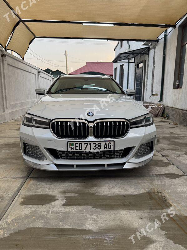 BMW 5 Series 2022 - 656 000 TMT - Ýalkym - img 2