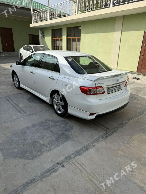 Toyota Corolla 2013 - 180 000 TMT - Aşgabat - img 4