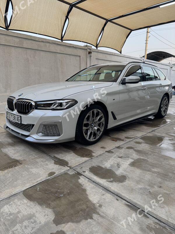 BMW 5 Series 2022 - 656 000 TMT - Ýalkym - img 5