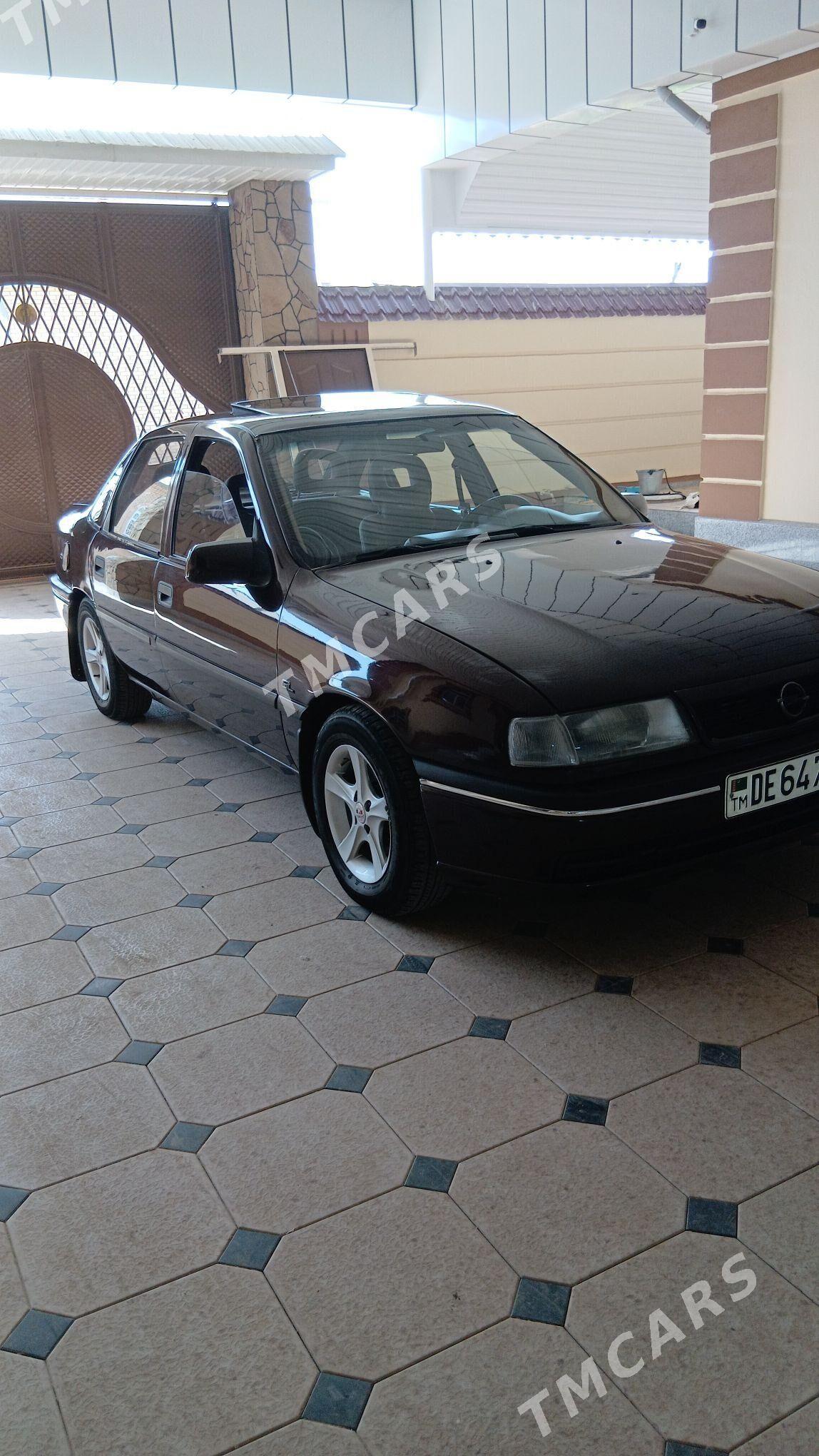 Opel Vectra 1993 - 40 000 TMT - Мары - img 3