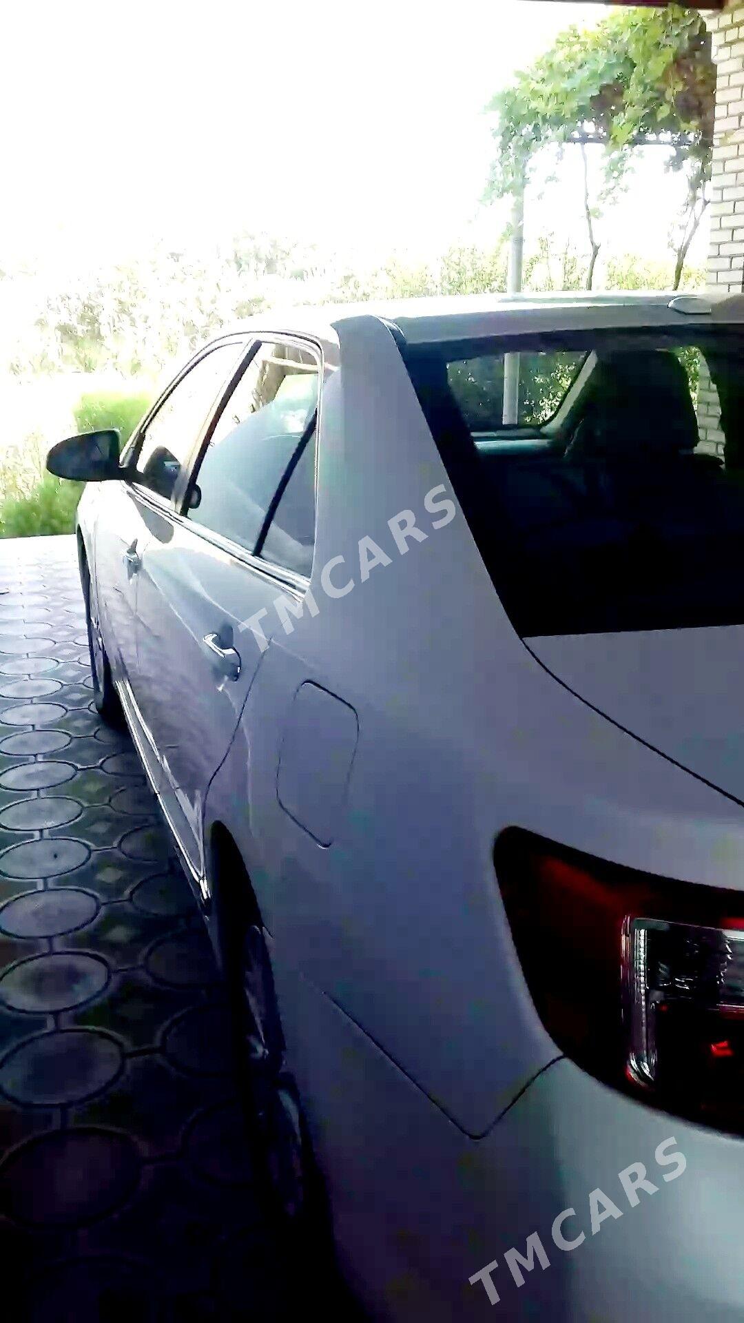 Toyota Camry 2012 - 200 000 TMT - Керки - img 3