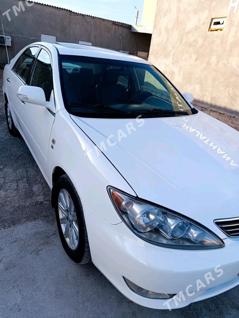 Toyota Camry 2004 - 160 000 TMT - Теджен - img 6