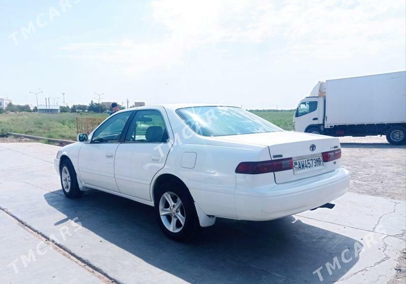 Toyota Camry 1997 - 132 000 TMT - Ýolöten - img 2