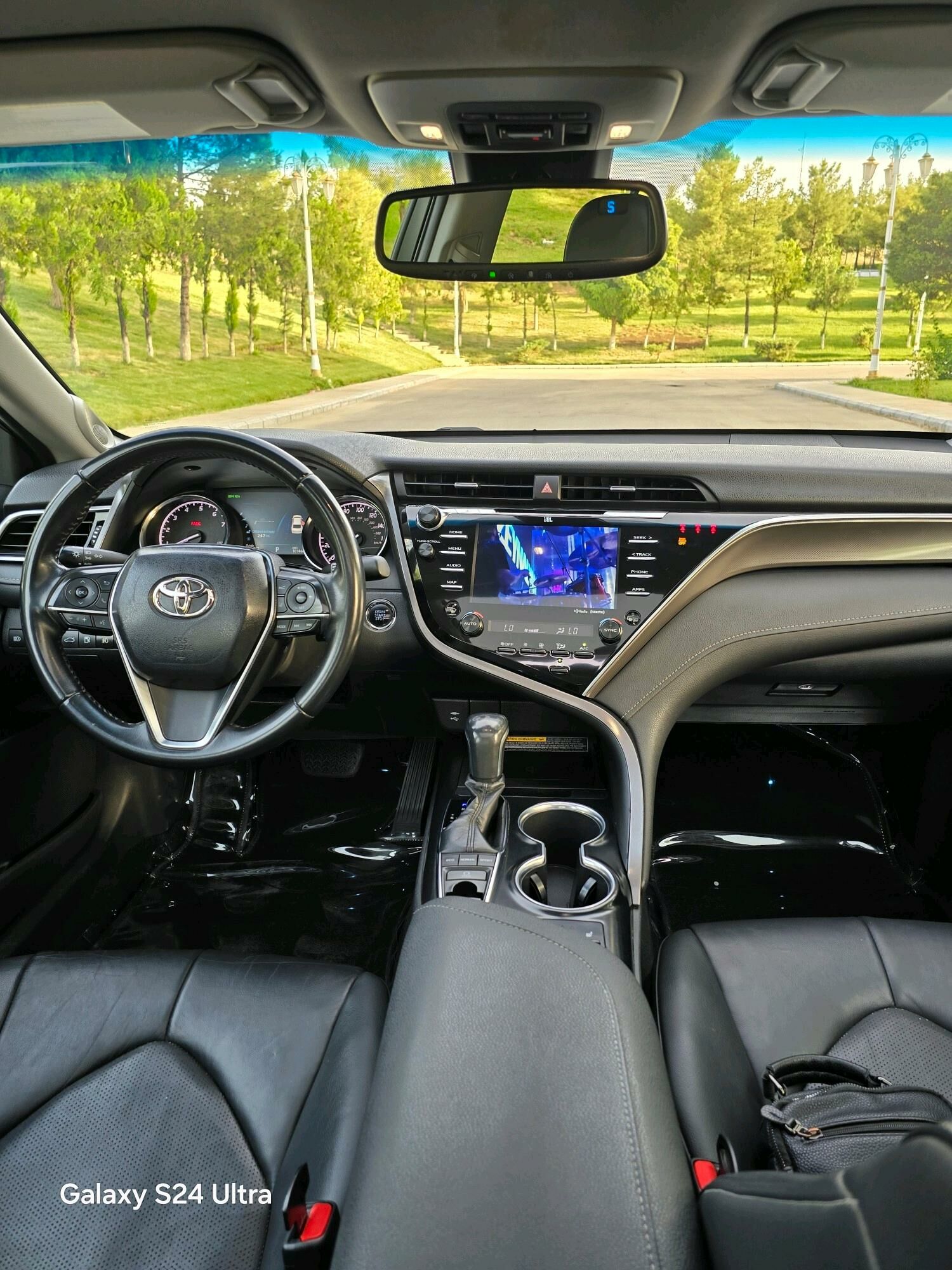 Toyota Camry 2018 - 375 000 TMT - Hitrowka - img 6