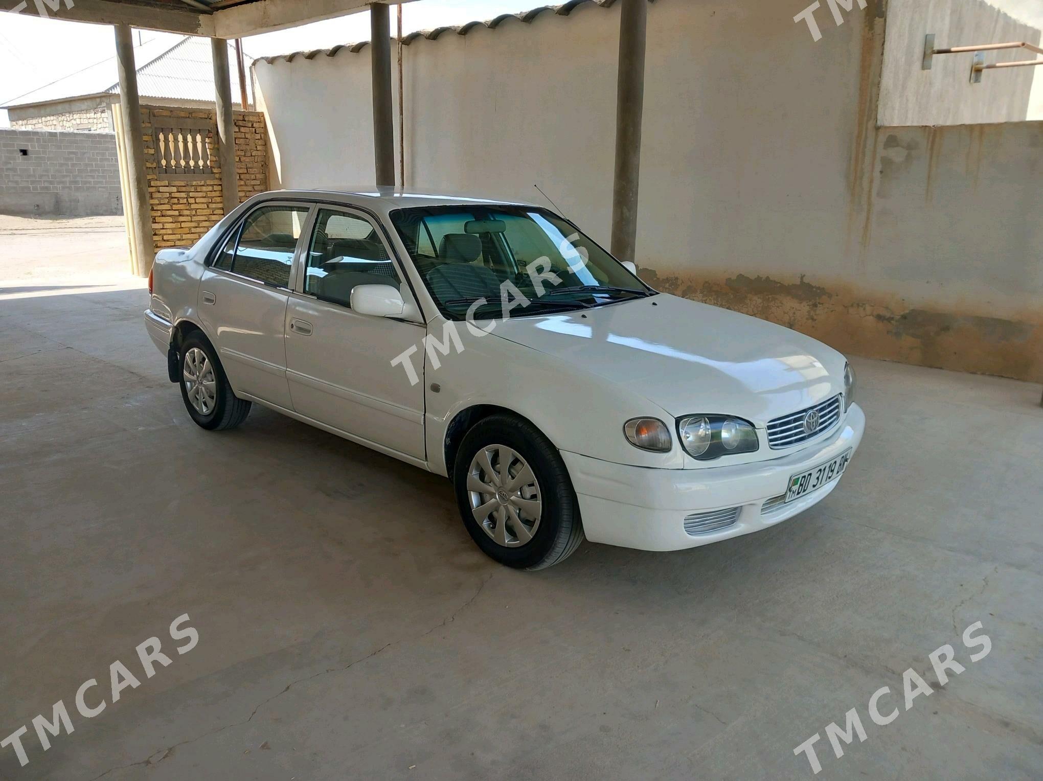 Toyota Corolla 2000 - 65 000 TMT - Гумдаг - img 5