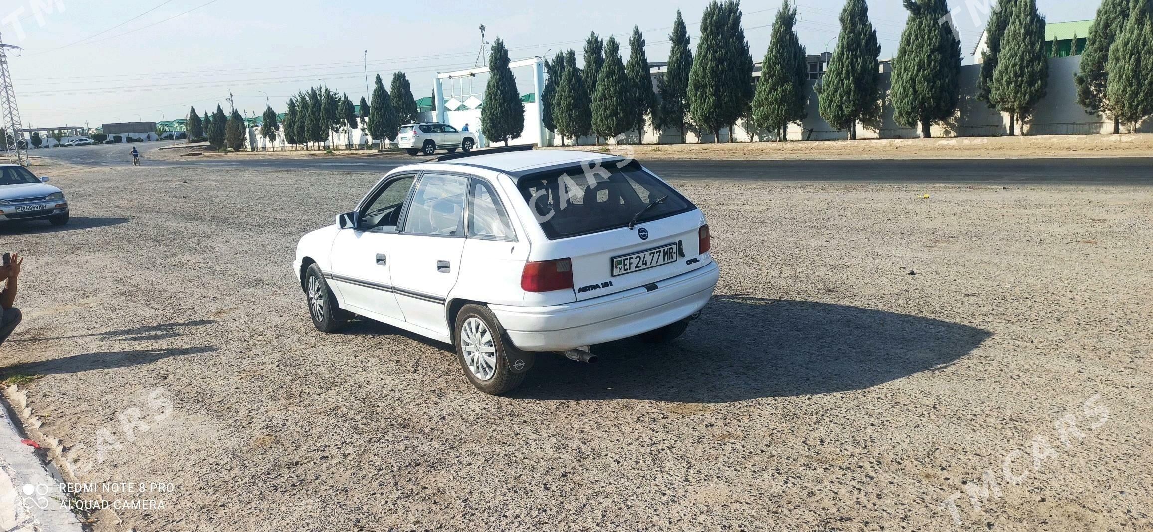 Opel Astra 1992 - 35 000 TMT - Mary - img 2