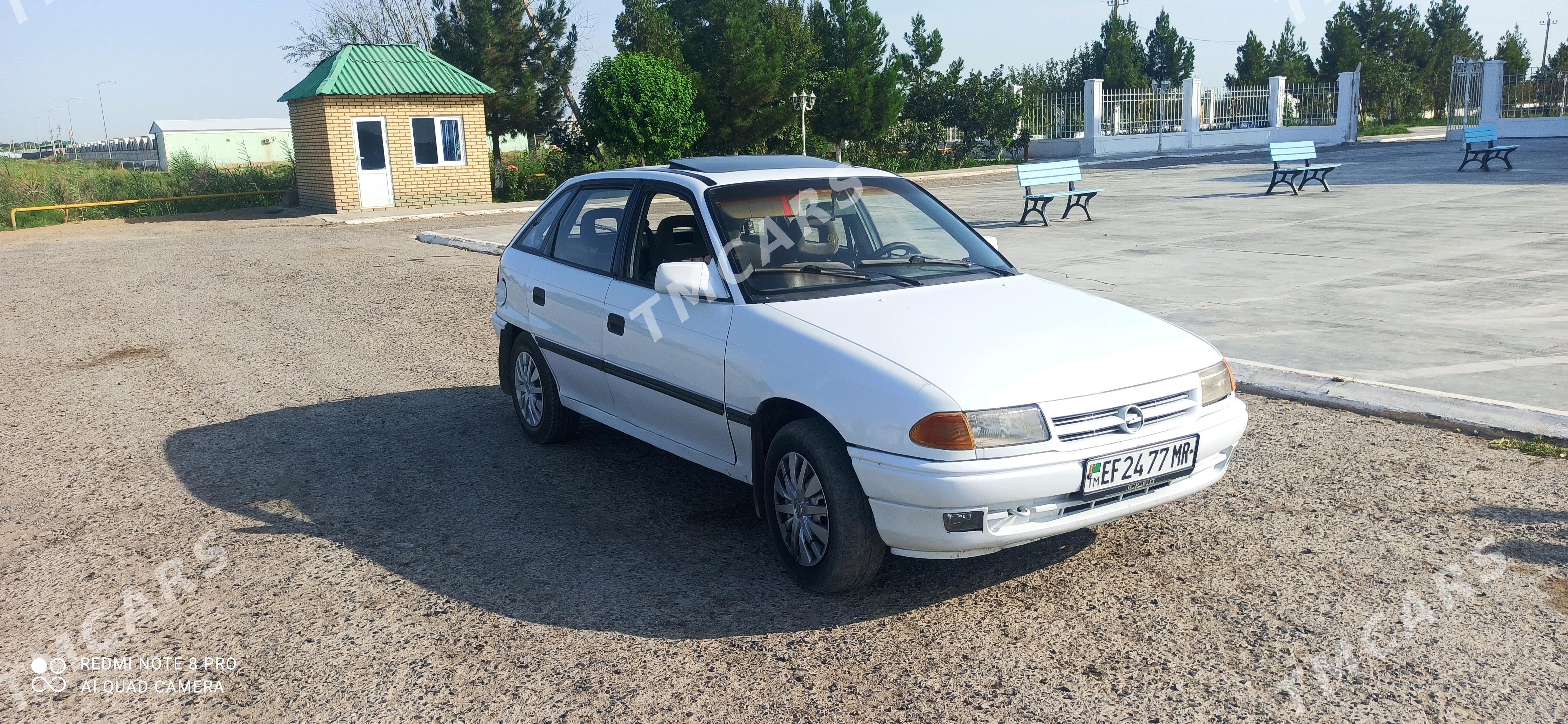 Opel Astra 1992 - 35 000 TMT - Mary - img 4
