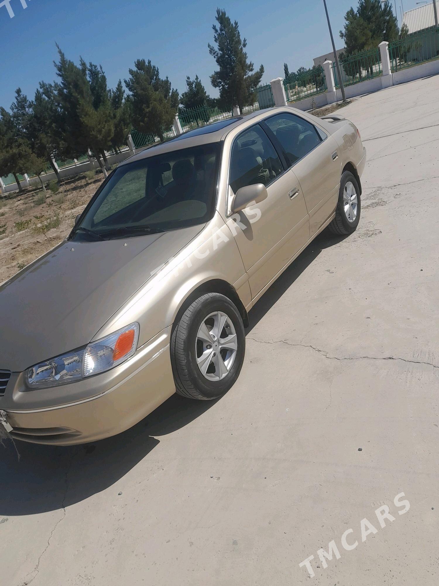 Toyota Camry 1998 - 118 000 TMT - Саят - img 3