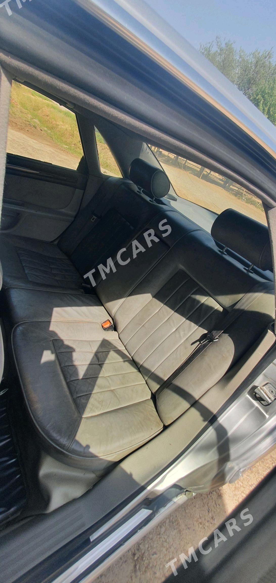 Audi A8 1999 - 100 000 TMT - Бабадайхан - img 5