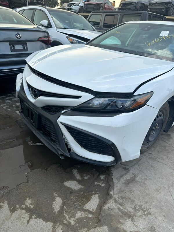 Toyota Camry 2022 - 350 000 TMT - Мары - img 9