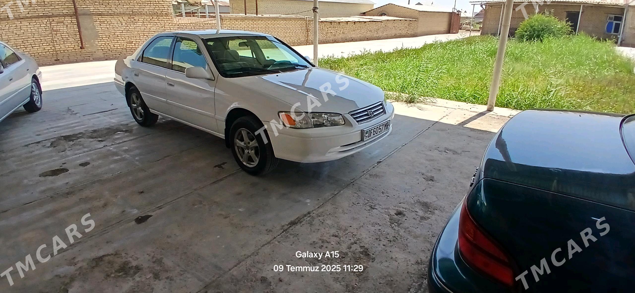Toyota Camry 2001 - 125 000 TMT - Мары - img 3