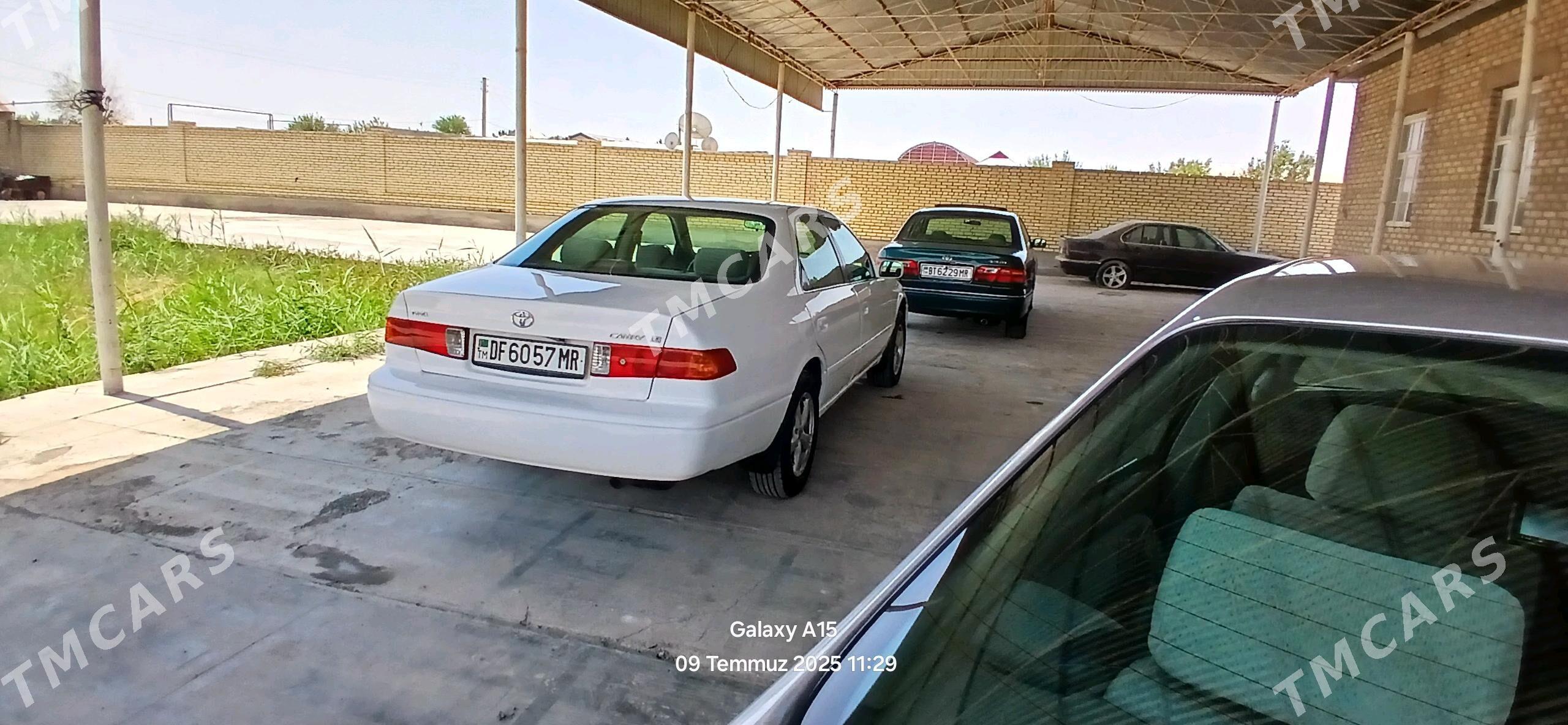 Toyota Camry 2001 - 125 000 TMT - Мары - img 4