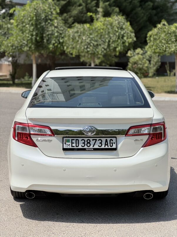 Toyota Camry 2013 - 267 000 TMT - Ашхабад - img 2