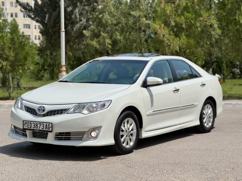 Toyota Camry 2013 - 267 000 TMT - Ашхабад - img 3