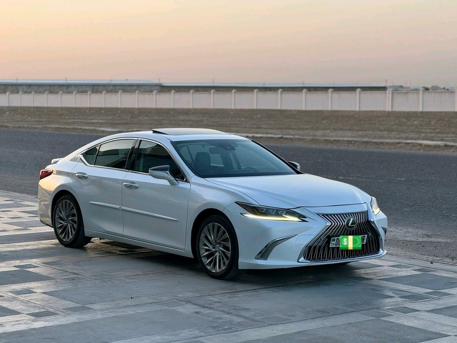 Lexus ES 350 2019 - 450 000 TMT - Mary - img 2