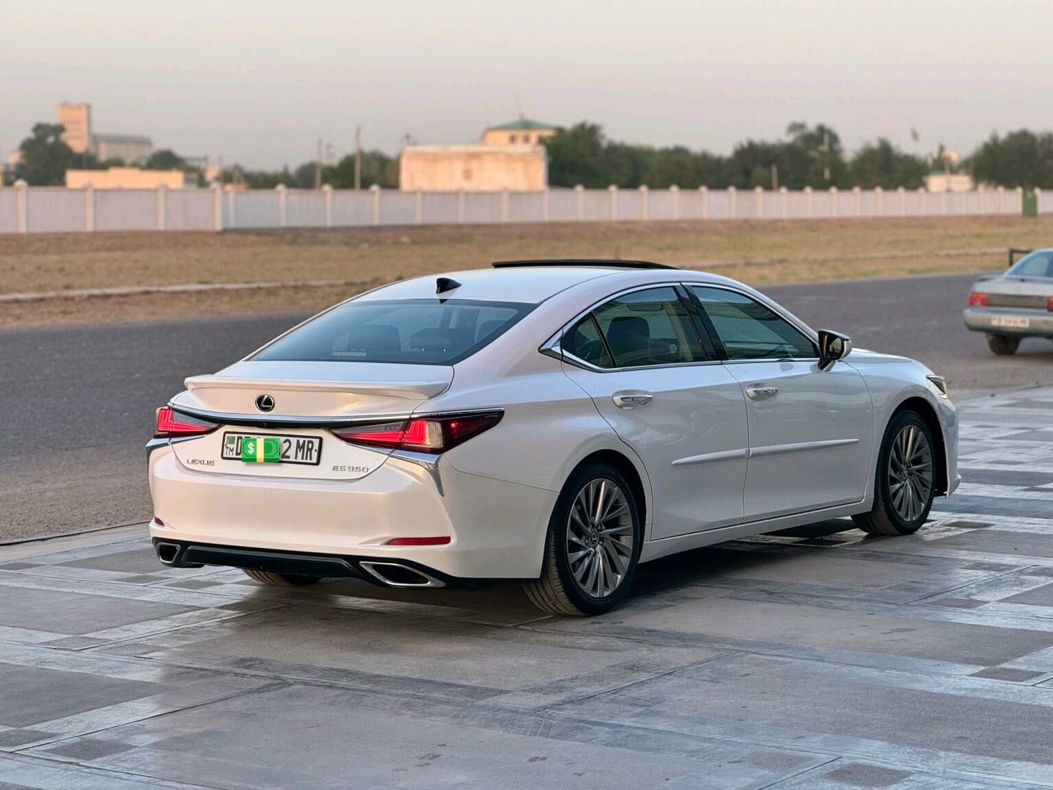 Lexus ES 350 2019 - 450 000 TMT - Mary - img 3