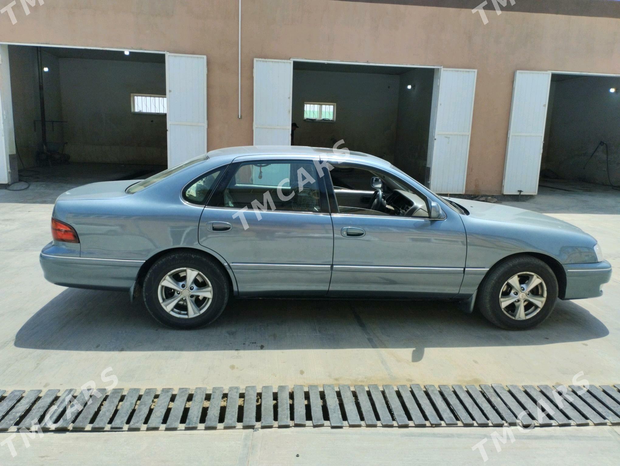 Toyota Avalon 1998 - 130 000 TMT - Тагтабазар - img 7