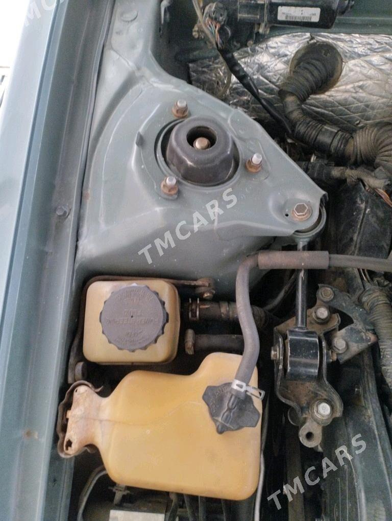 Toyota Avalon 1998 - 130 000 TMT - Тагтабазар - img 9