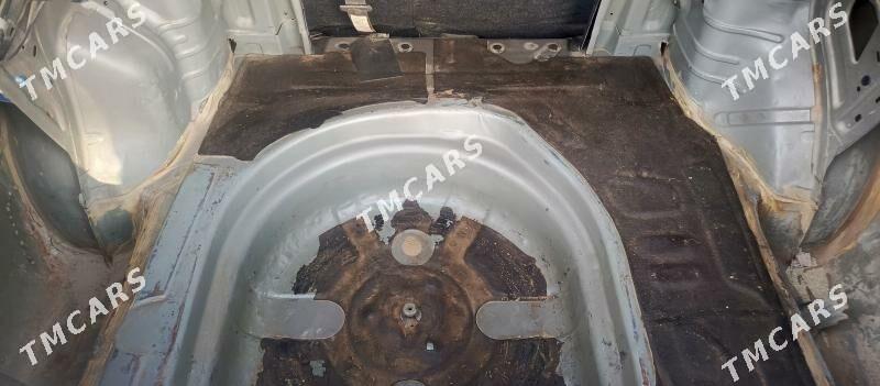 Toyota Camry 1999 - 120 000 TMT - Gubadag - img 5