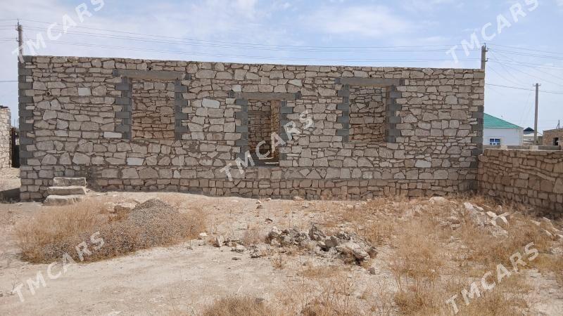 Akdaşda satlyk jay - Türkmenbaşy - img 5