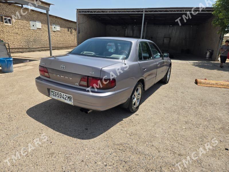Toyota Camry 1995 - 78 000 TMT - Мары - img 3