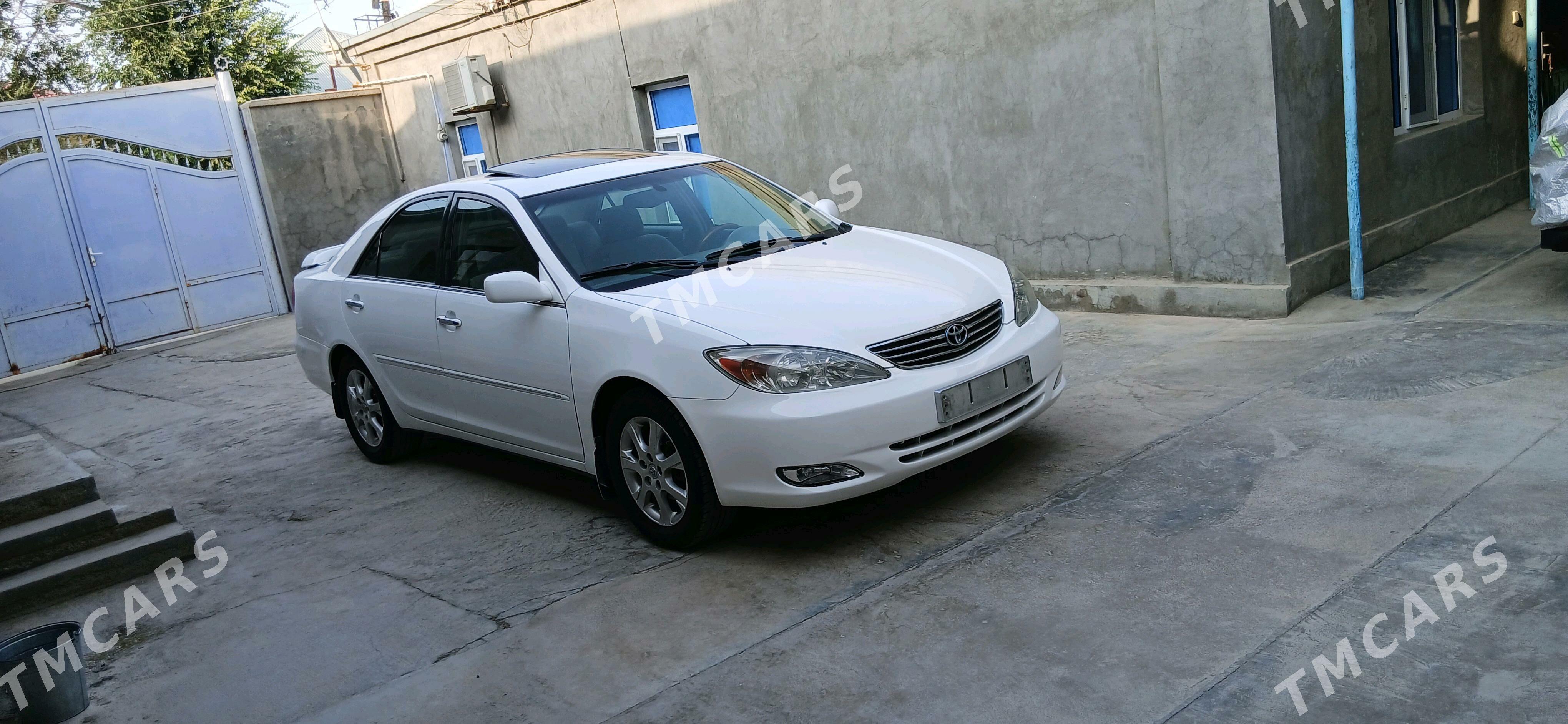 Toyota Camry 2004 - 157 000 TMT - Bäherden - img 2