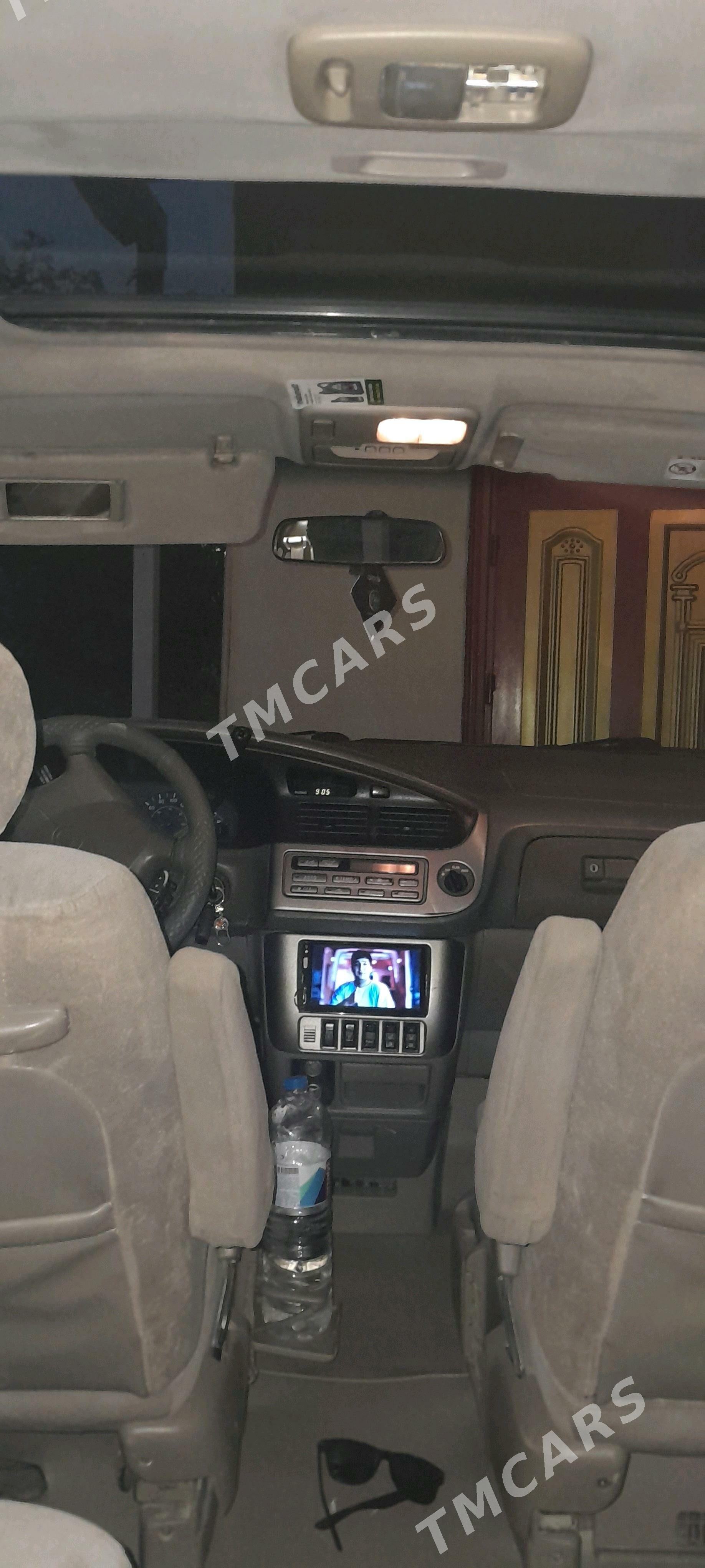 Toyota Sienna 2002 - 170 000 TMT - Akdepe - img 2
