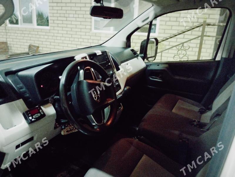 Toyota Hiace 2020 - 510 000 TMT - Векильбазар - img 4