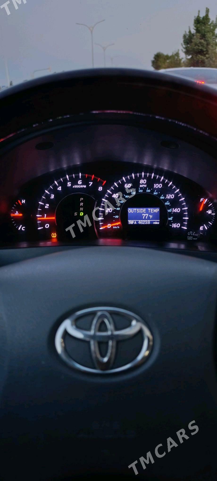 Toyota Camry 2010 - 190 000 TMT - Гёкдепе - img 3