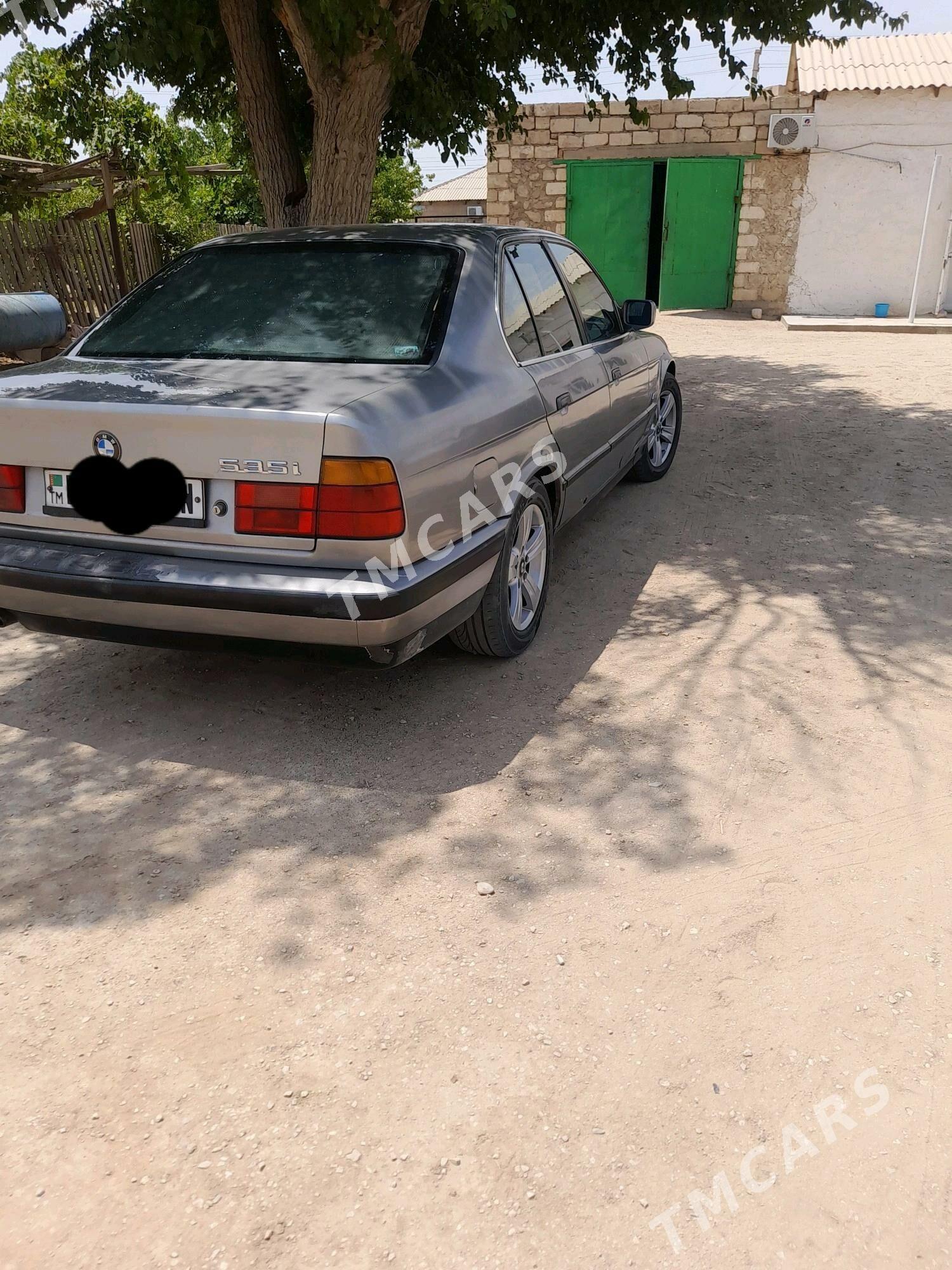 BMW 535 1989 - 39 000 TMT - Джебел - img 4